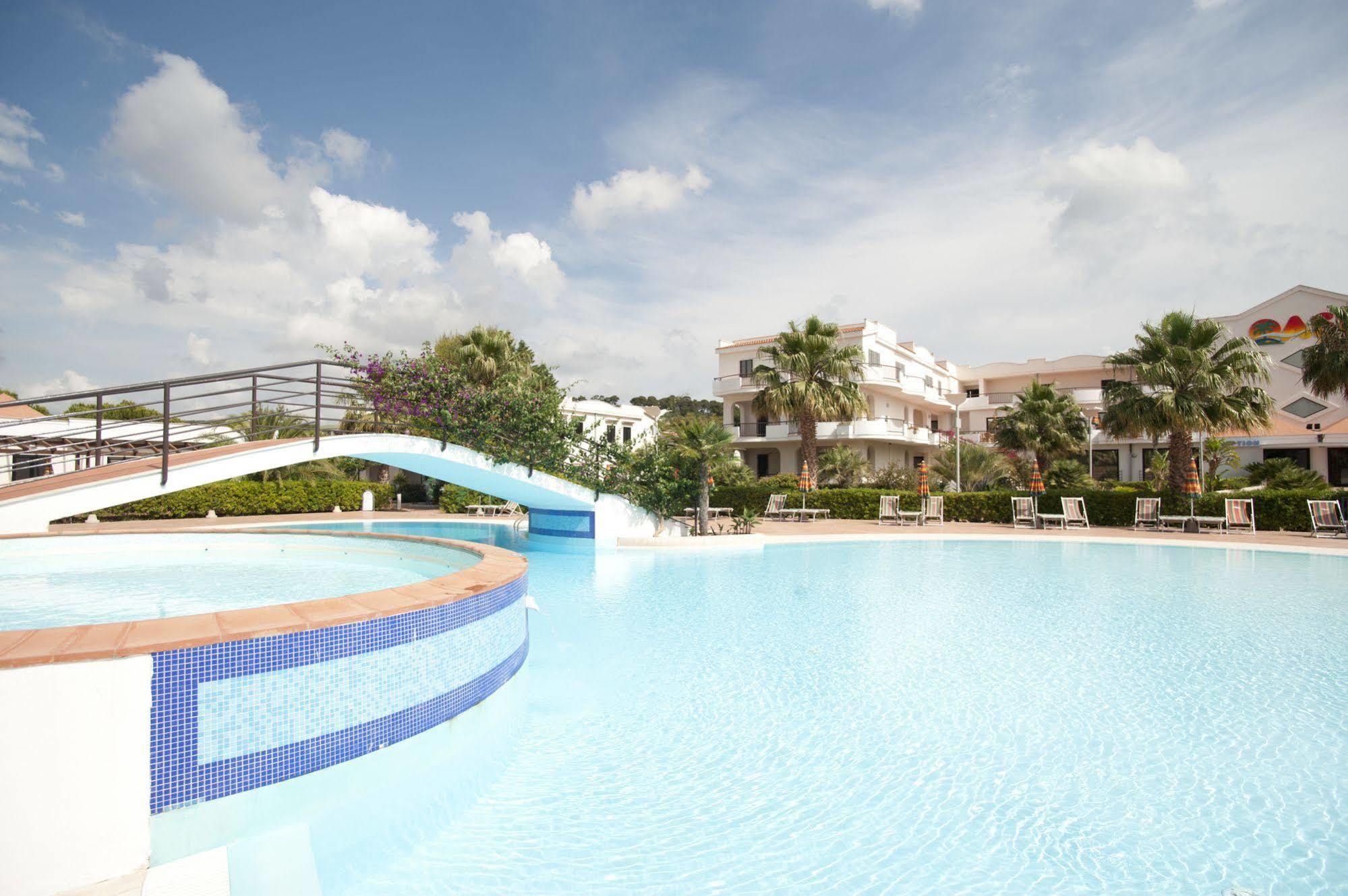Oasiclub Hotel В'єсте Екстер'єр фото